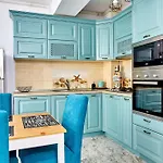Sea View Mamaia Nord Apartment *