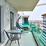 Sea View Mamaia Nord Apartment