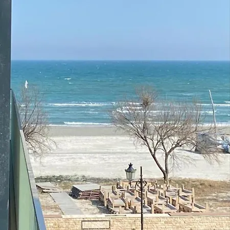 Sea View Mamaia Nord *