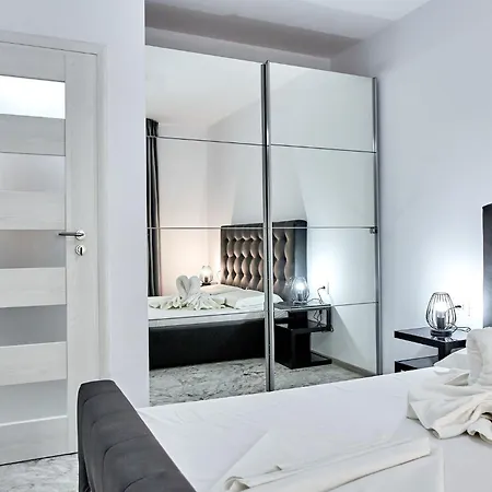 Sea View Mamaia Nord Apartment