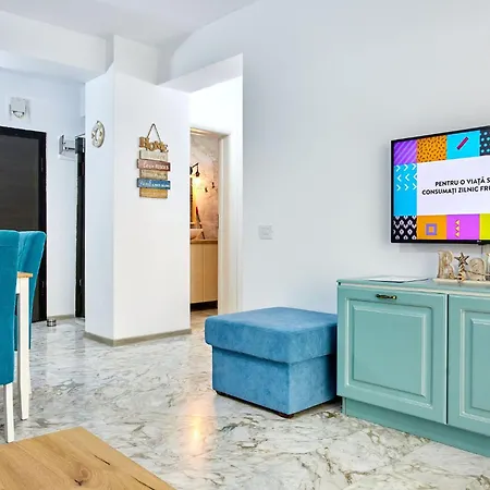 Sea View Mamaia Nord Apartment *