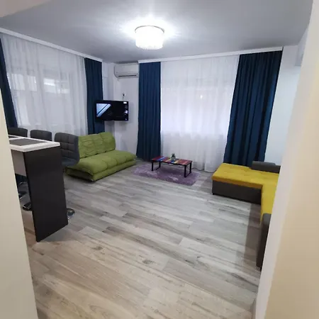 Sea View Mamaia Nord Apartment *